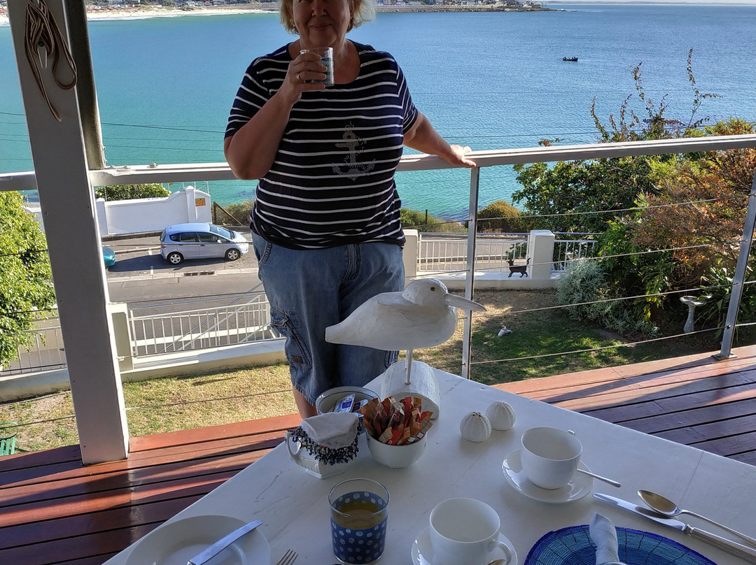 Beach and Bay B&B主图