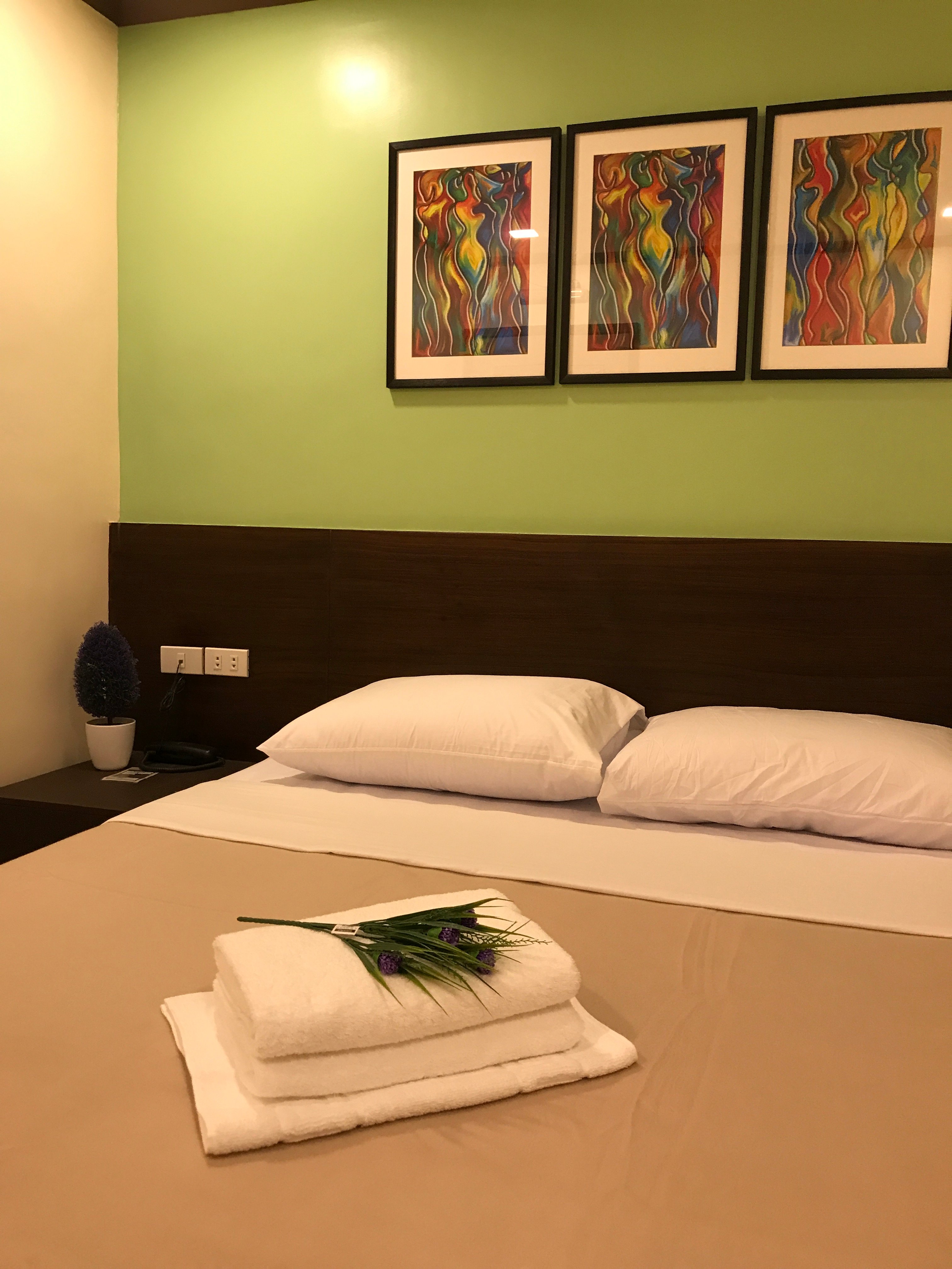 Huanying Hotel-官方