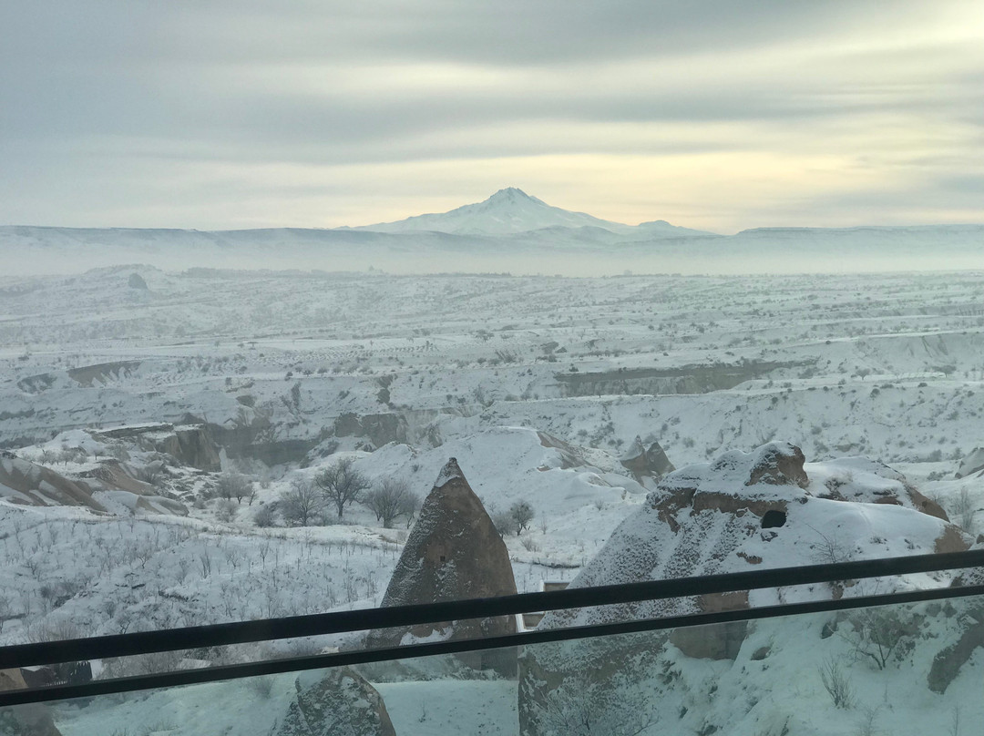 卡帕多西亚洞穴度假村酒店主图