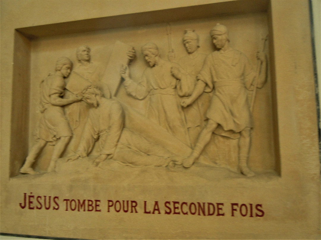 Notre Dame Eglise Saint Mande景点图片