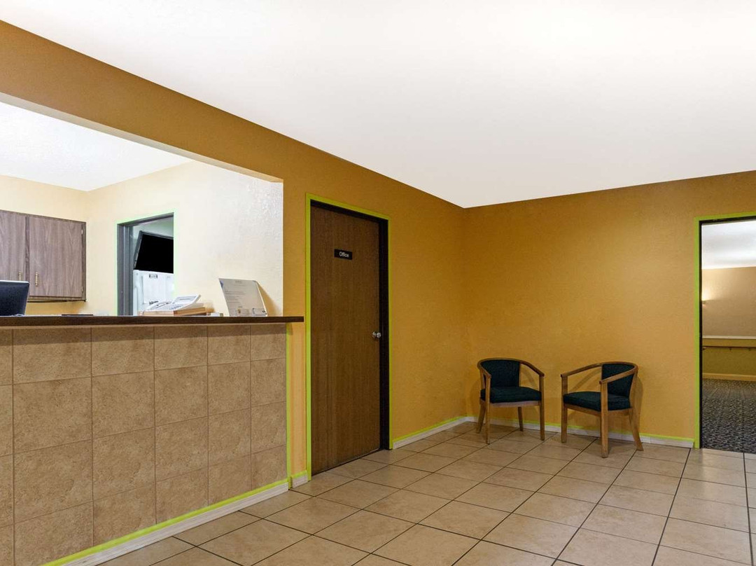 Super 8 by Wyndham Bath Hammondsport Area主图