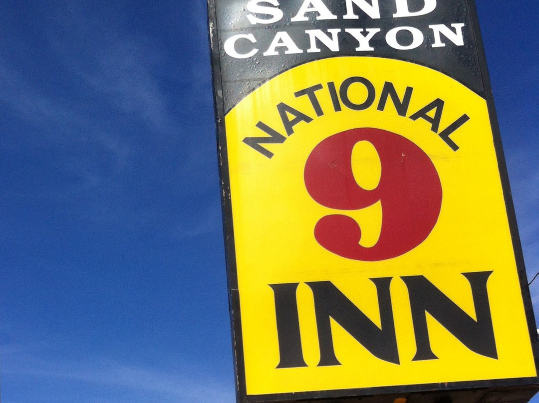 桑德峡谷国家9号旅馆