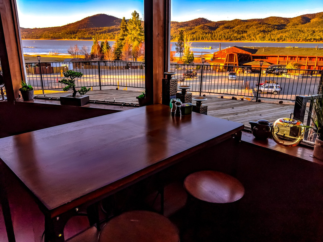 Santana And Mavericks Unique Craft Food