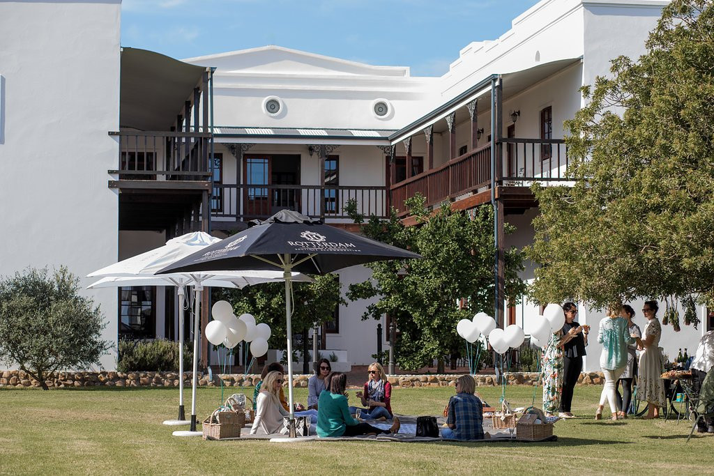 Rotterdam Estates主图