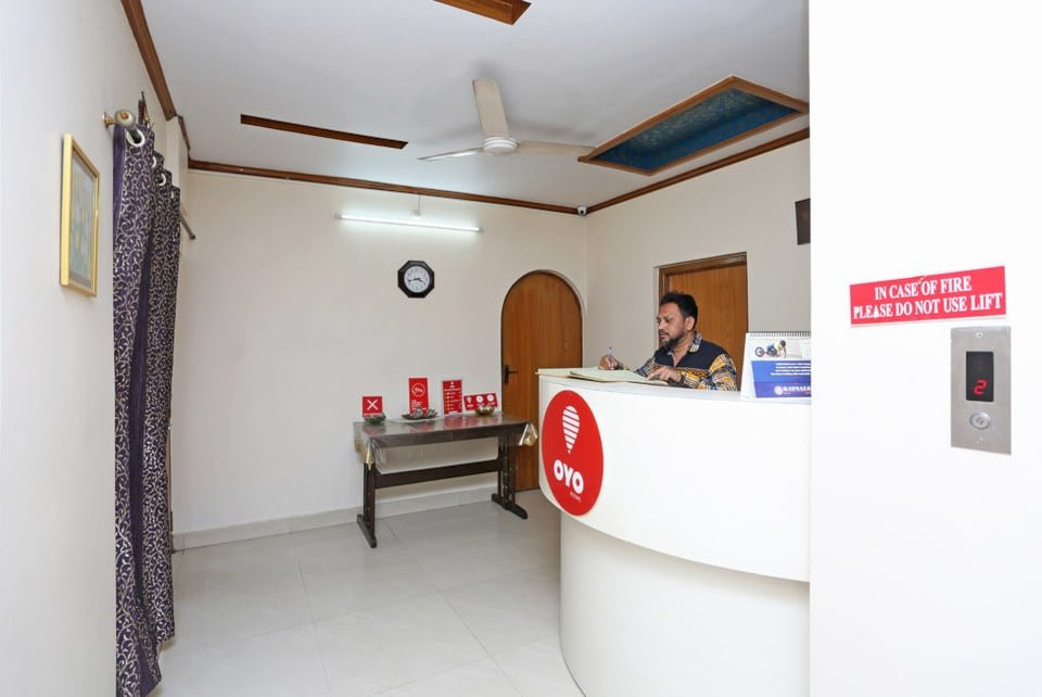Hotel Karishma Homes主图