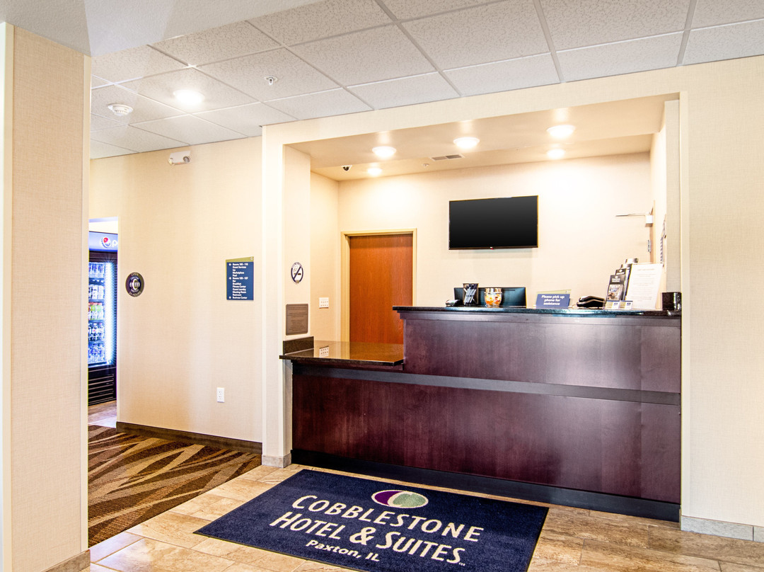 Cobblestone Hotel & Suites主图
