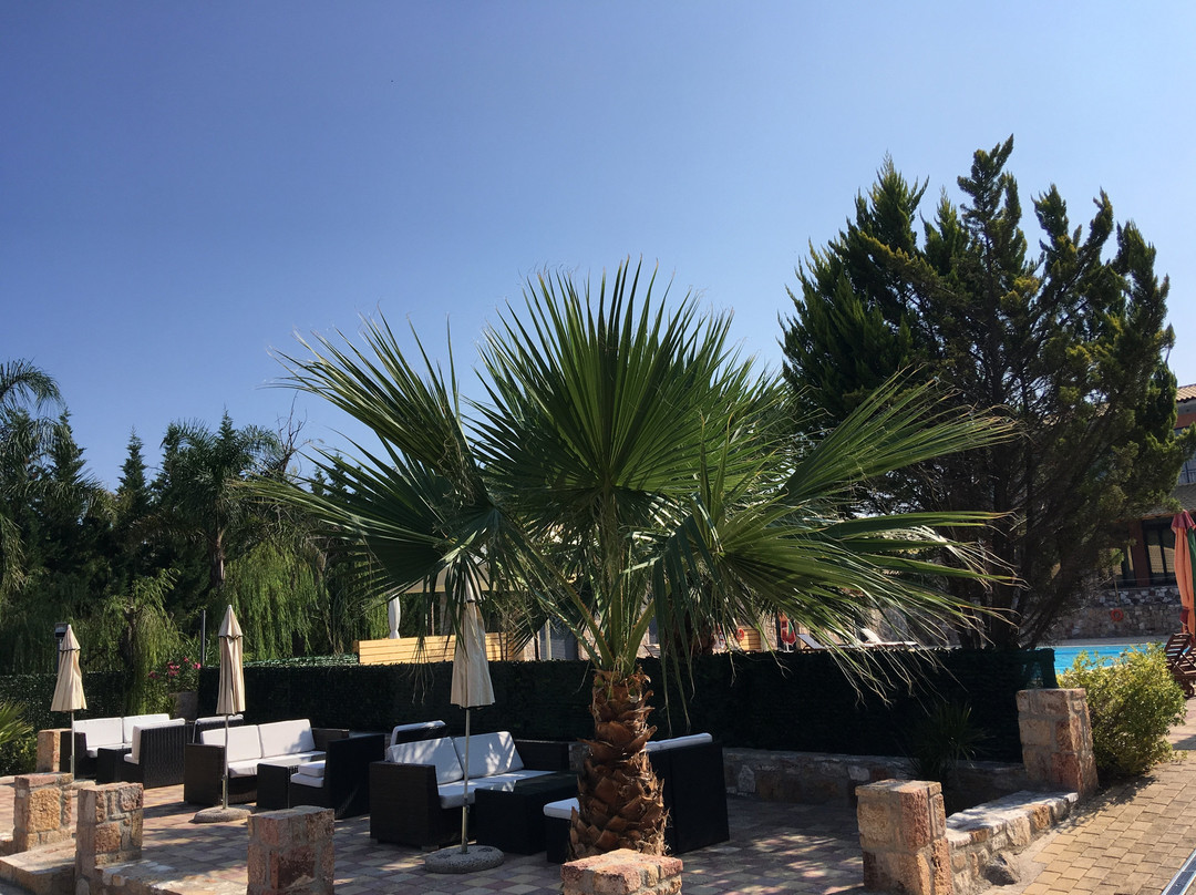 Almyra Holiday Village主图