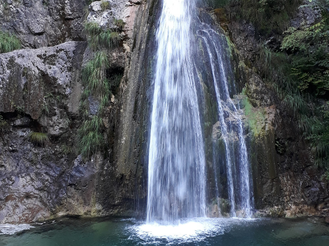 Cascata Forte Ampola景点图片