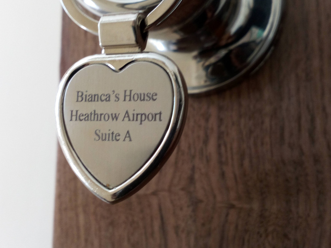 Bianca's House Hotel Heathrow Airport主图