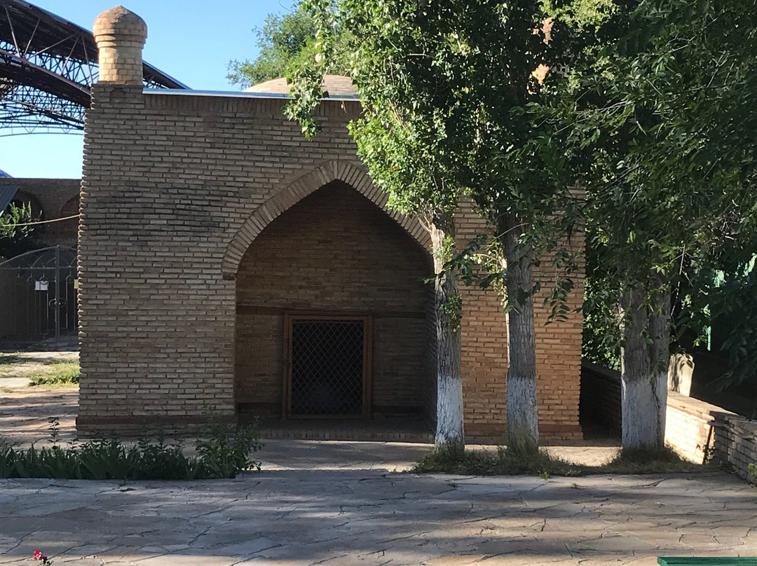 Karahan Mausoleum-Taraz必去景点