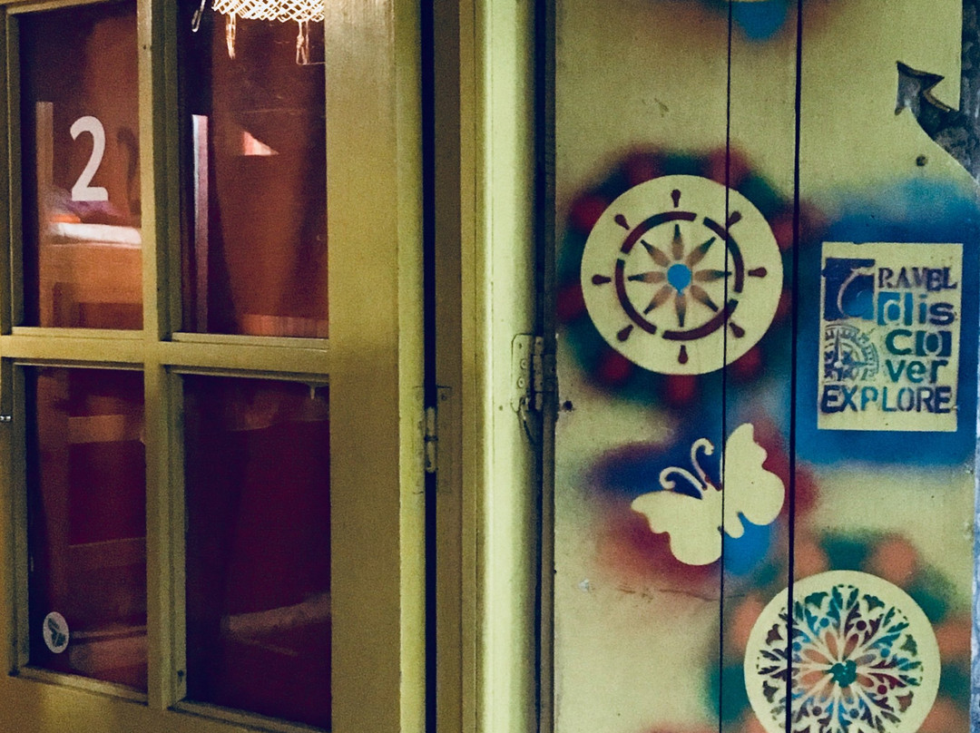 Pura Vida Beach Hostel