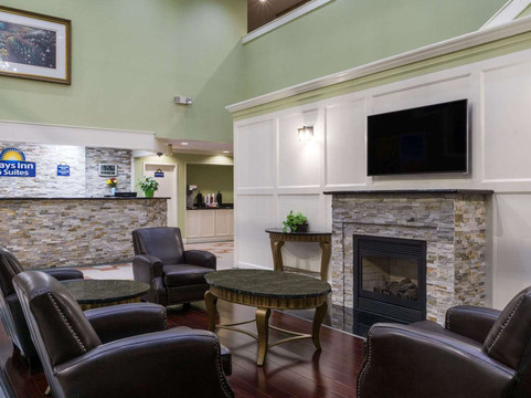 Days Inn by Wyndham Columbus East Airport主图