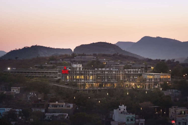 华美达乌代布尔度假酒店-官方