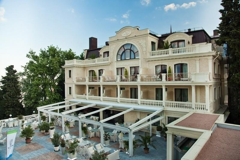 依琳纳别墅酒店主图