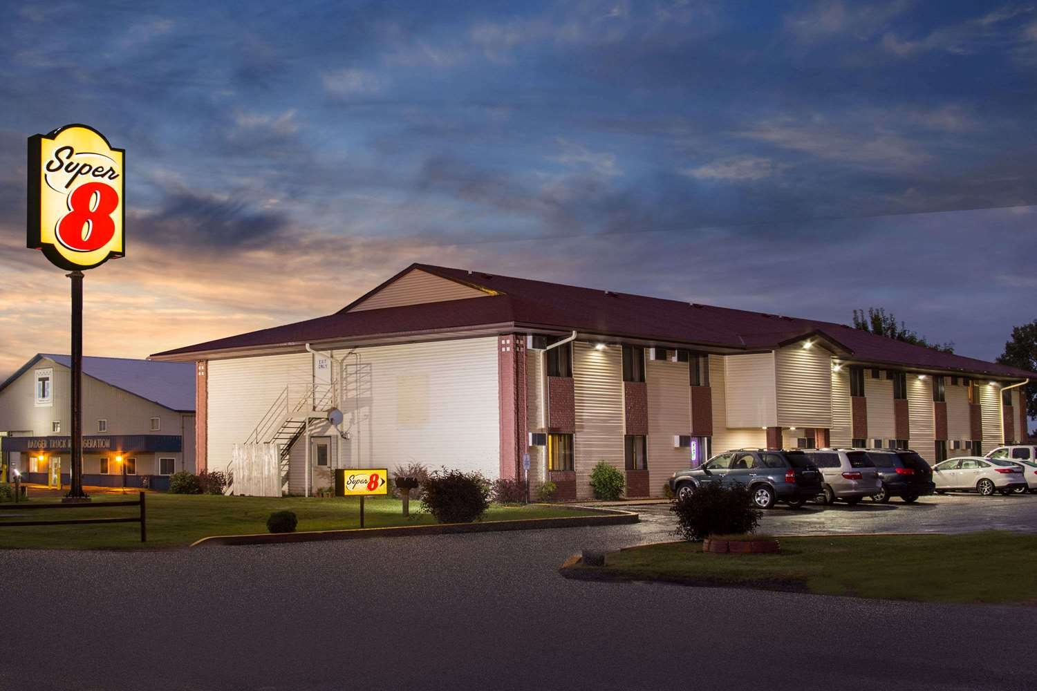 欧克莱尔骑士旅馆-官方