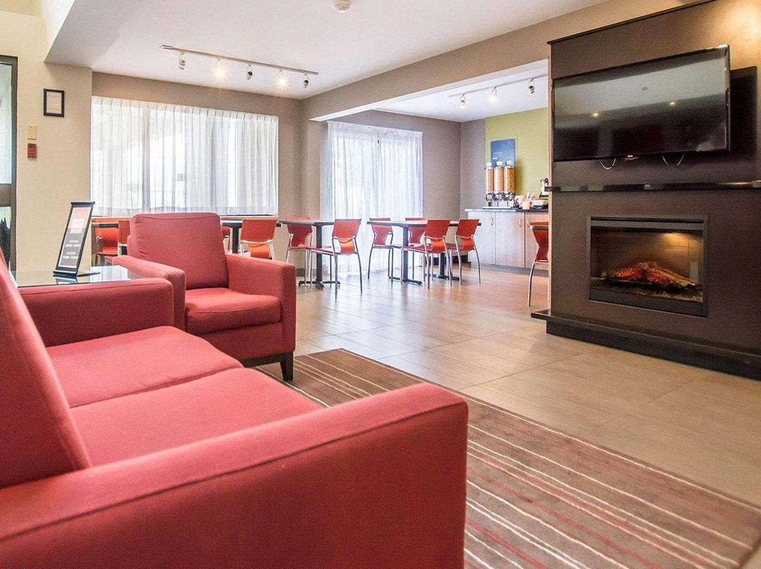 Comfort Inn Kirkland Lake主图