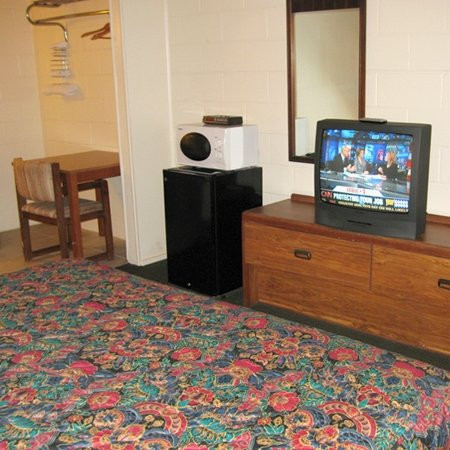 Royal Inn Linden主图