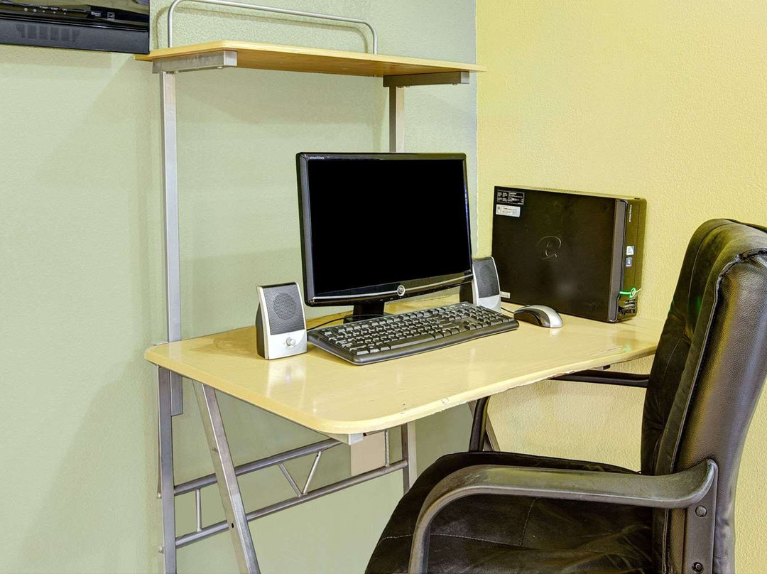 Days Inn by Wyndham Conover - Hickory主图