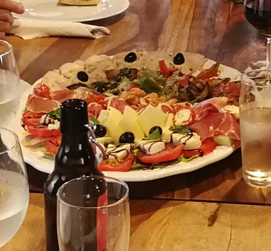 Glessen餐馆和美食-Pizzeria Salvatore