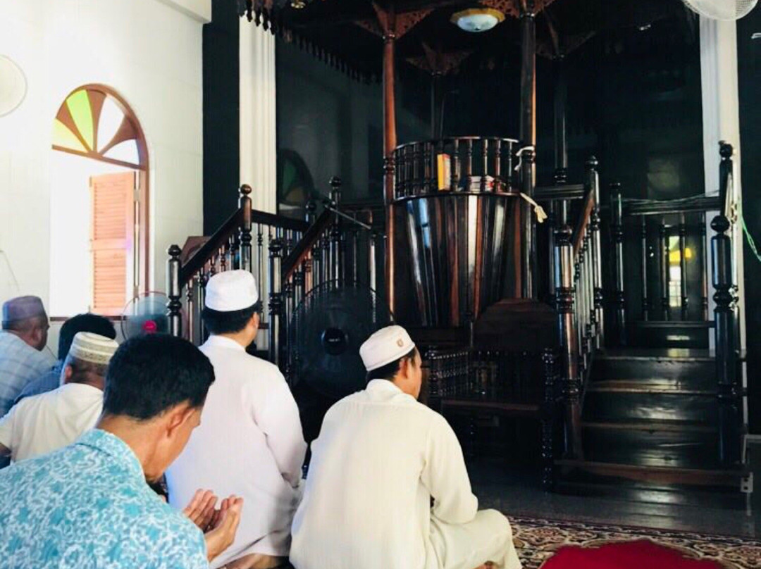 Patong Mosque-芭东海滩必去景点