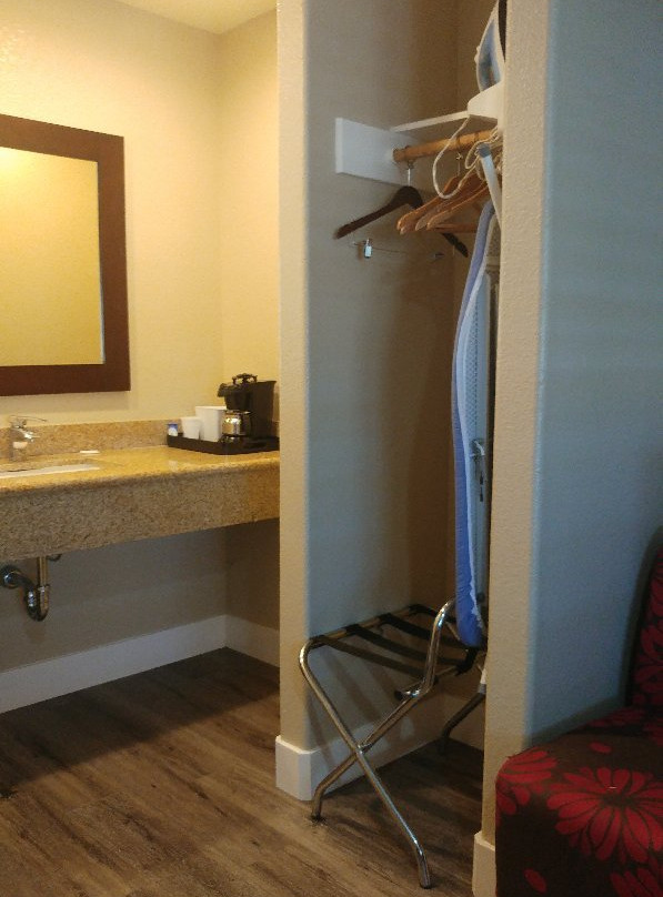 Fairview Inn And Suites主图