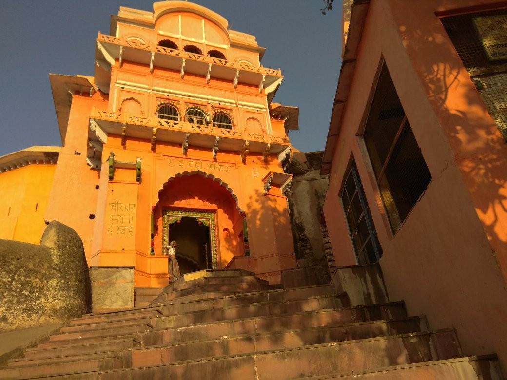 Kamadgiri Temple-Chitrakoot Dham必去景点