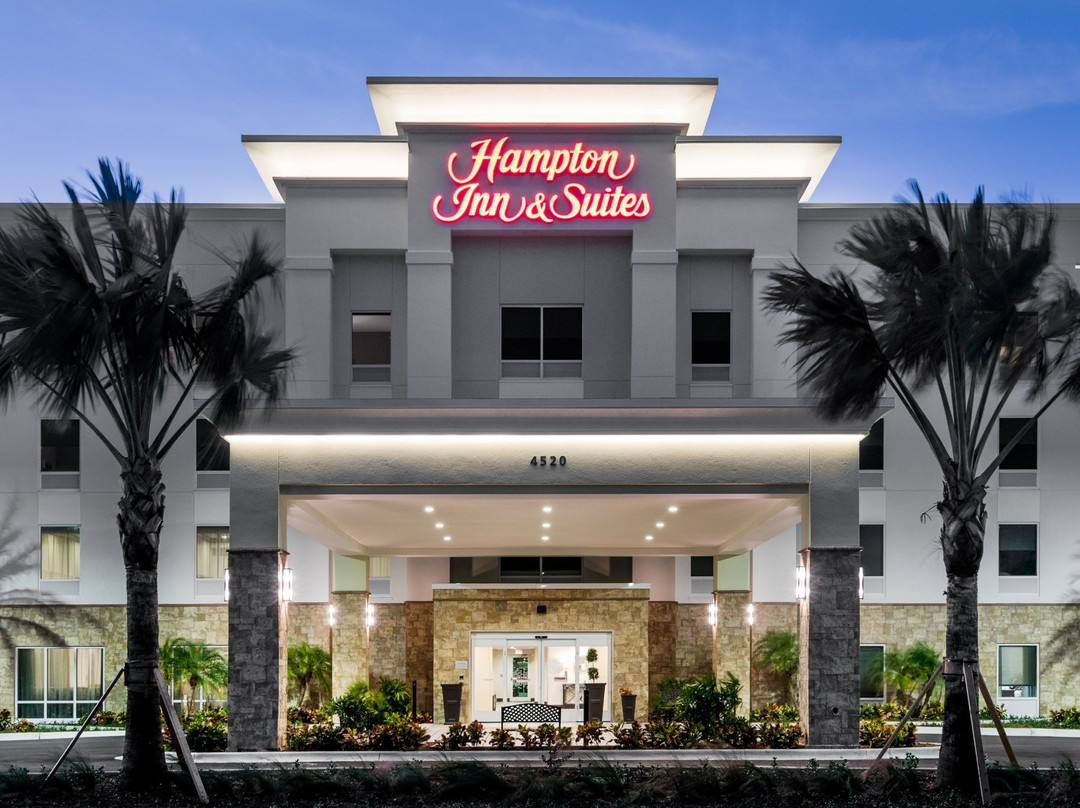 Hampton Inn & Suites West Melbourne-Palm Bay Road主图