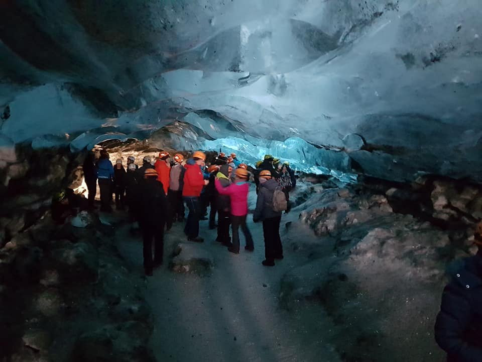 Ice Cave In Iceland景点图片