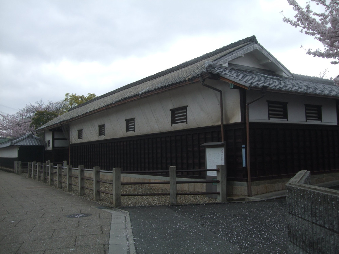 Old Nakanishi Residence (Suita Kishibe Bunjin Bokkaku Geihinkan)-吹田市必去景点