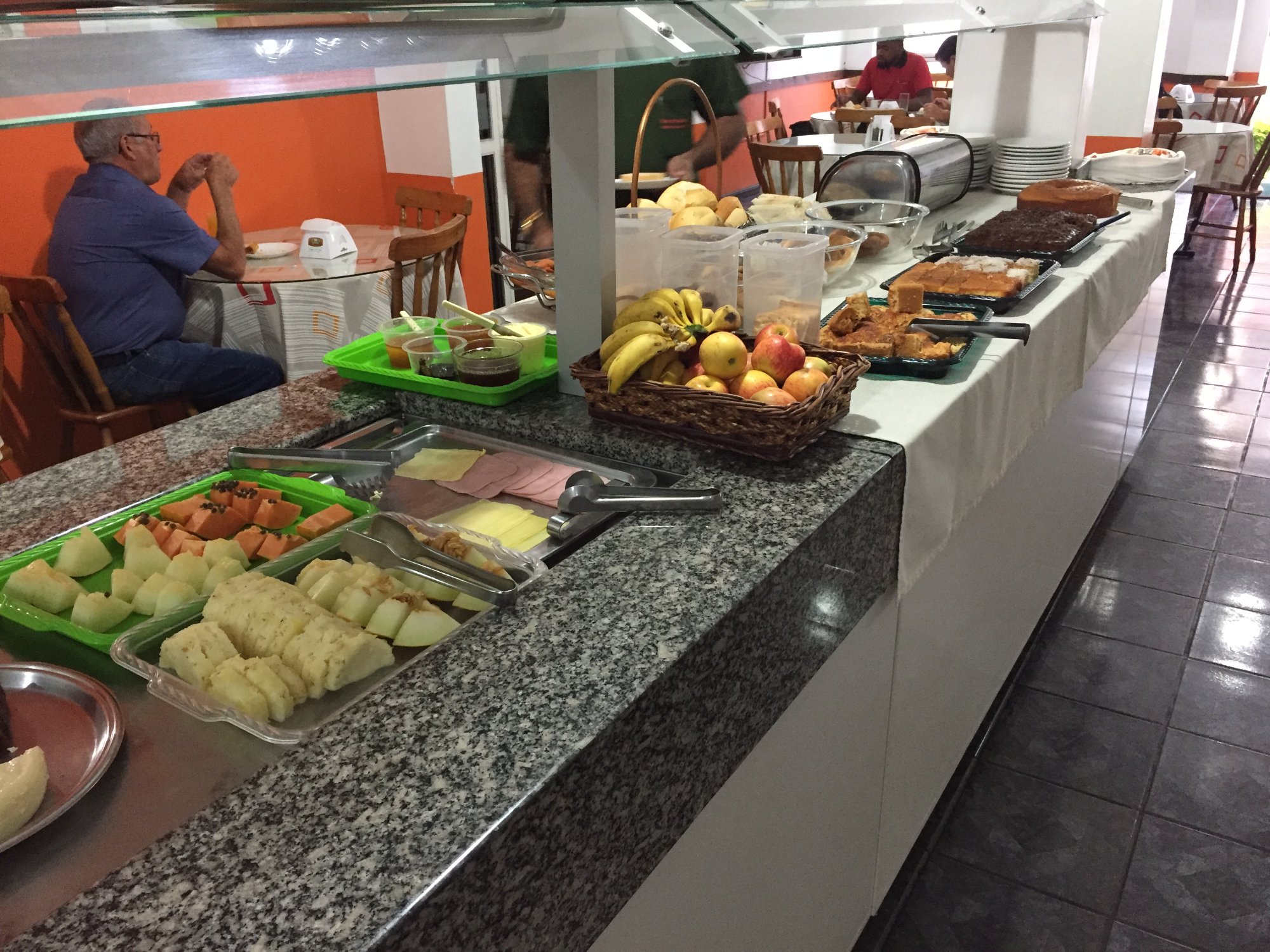 Karlton Hotel-餐饮