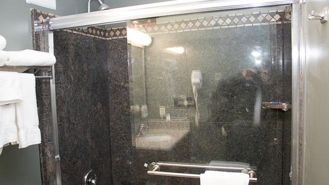 Ramada by Wyndham St. Louis Airport and Conference Center主图