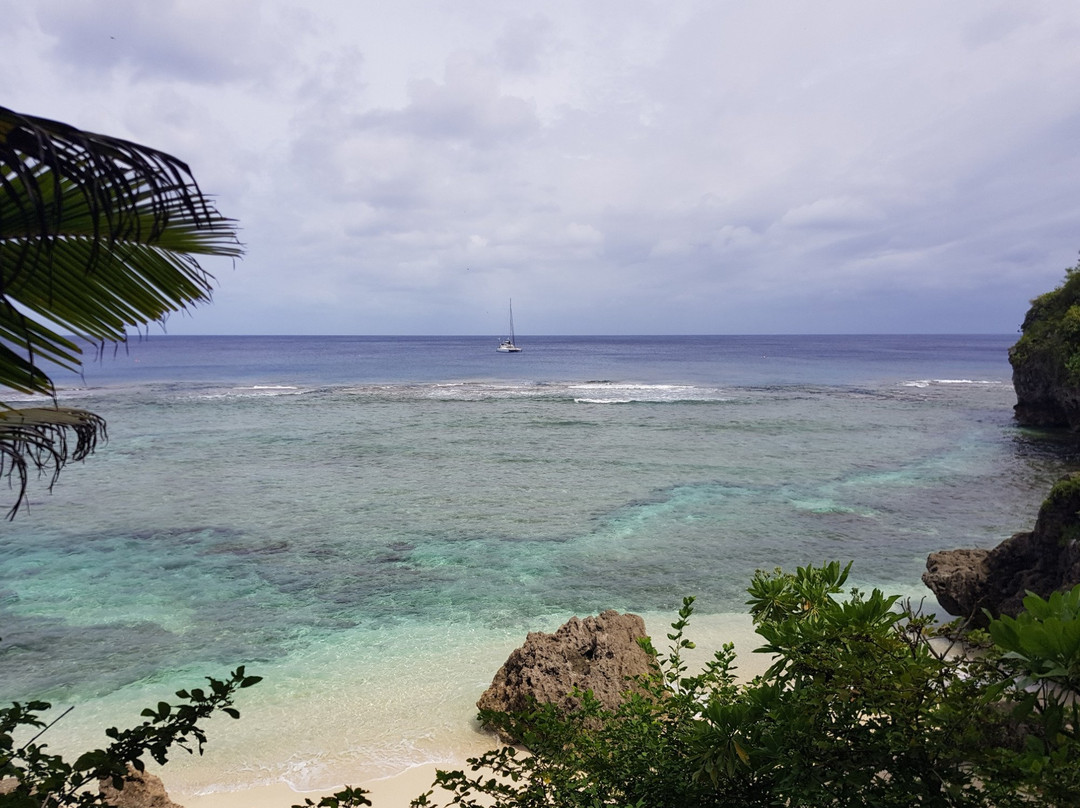 Utuko Beach景点图片