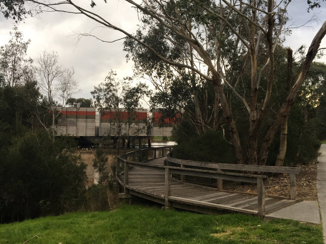 Gunns Road Reserve-Endeavour Hills必去景点