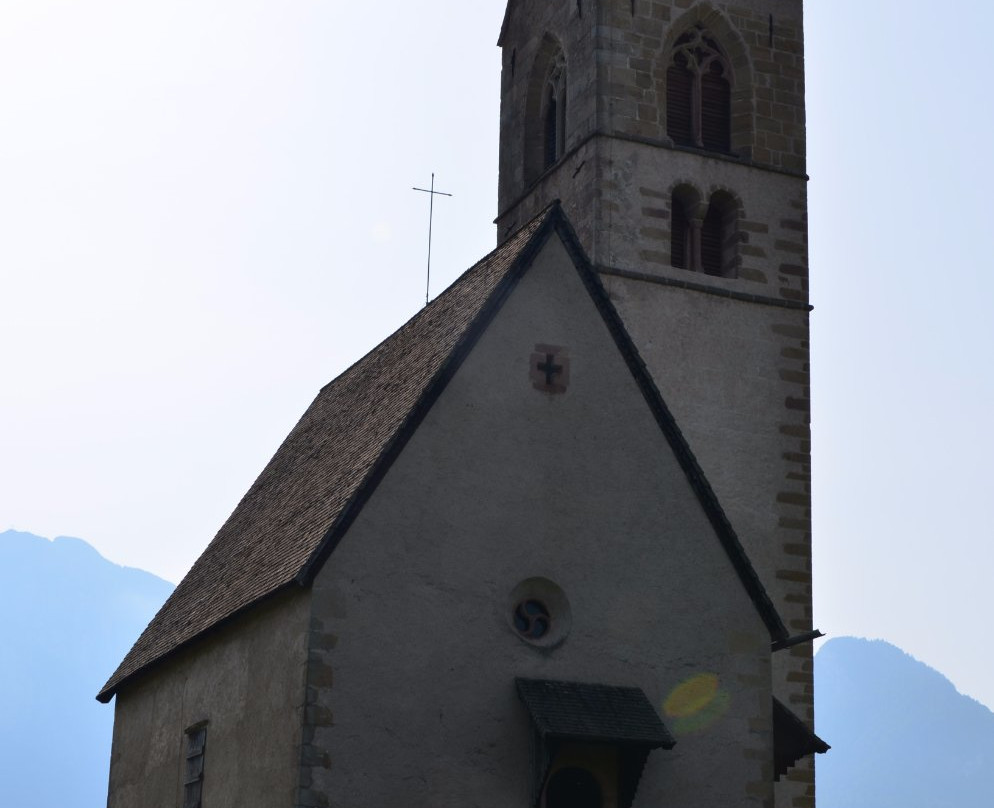 Chiesa San Pietro sul Colle景点图片