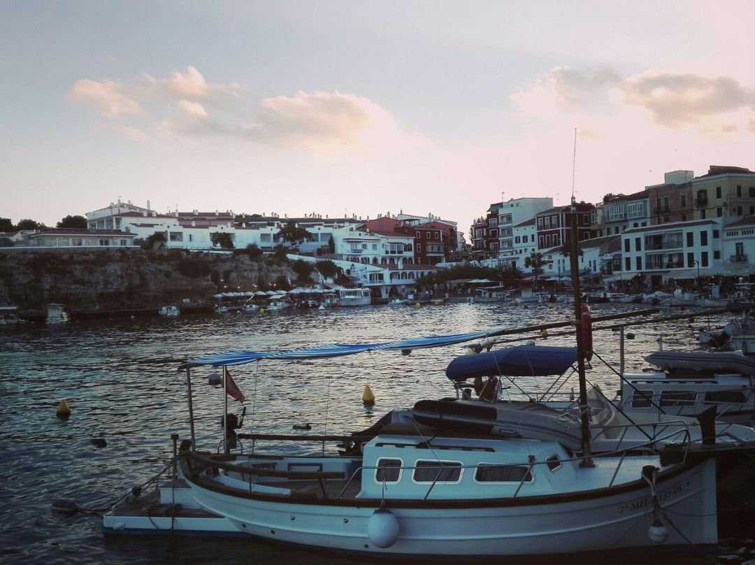 Cala Fonts-Es Castell必去景点
