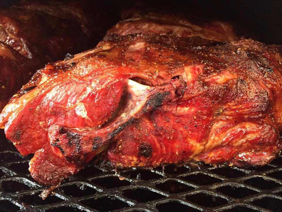 Belpre餐馆和美食-Q Wagon BBQ