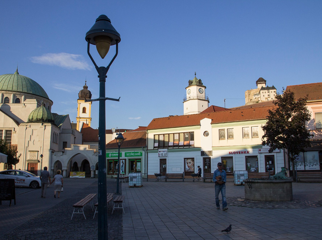 Sturovo namestie-Trencin必去景点