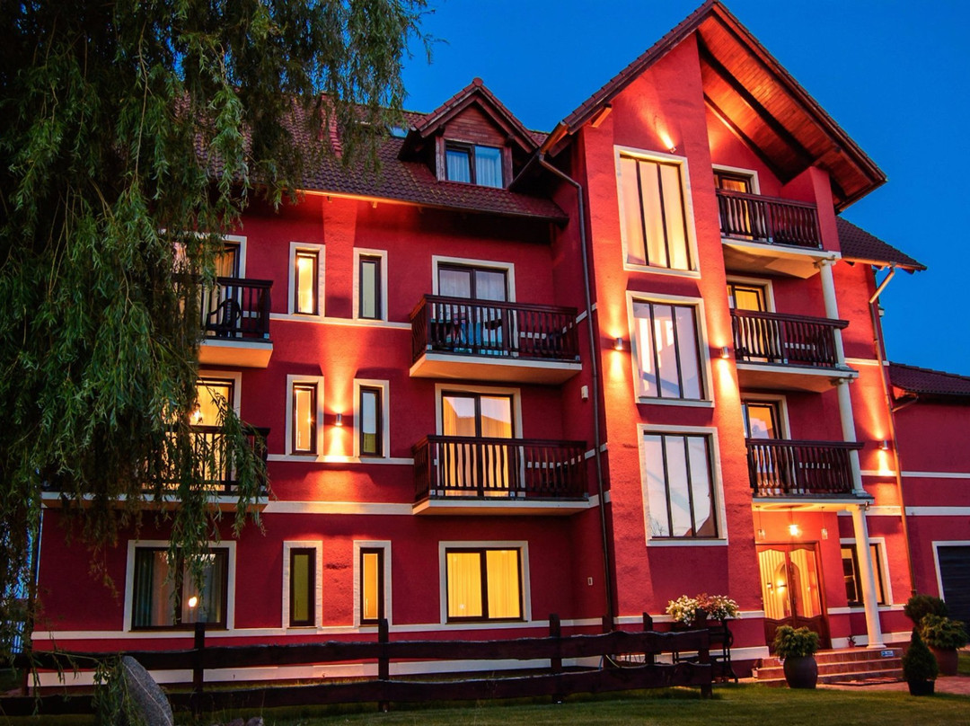 Kamien Pomorski酒店住宿-Willa Karmazynowa Przystań