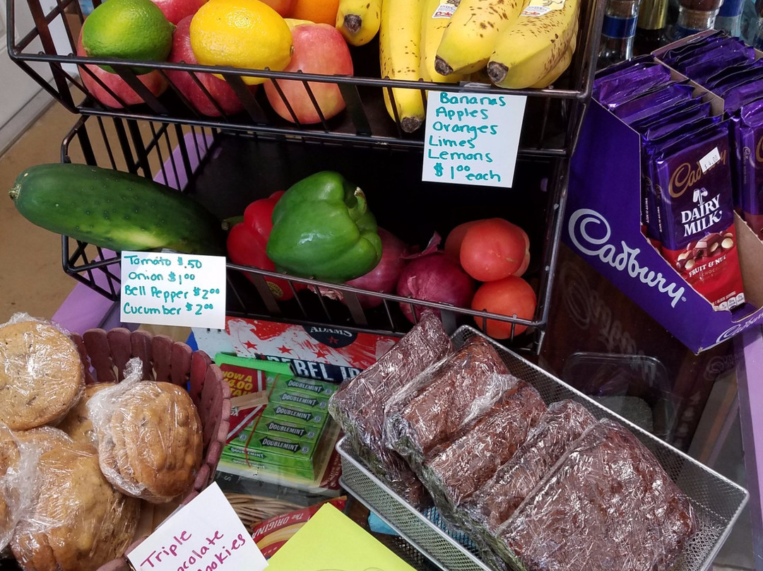 Limetree Pool Bar and Market-圣 托马斯必去景点