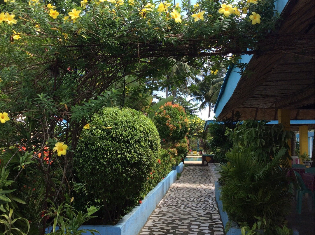 Looc Garden Beach Resort主图