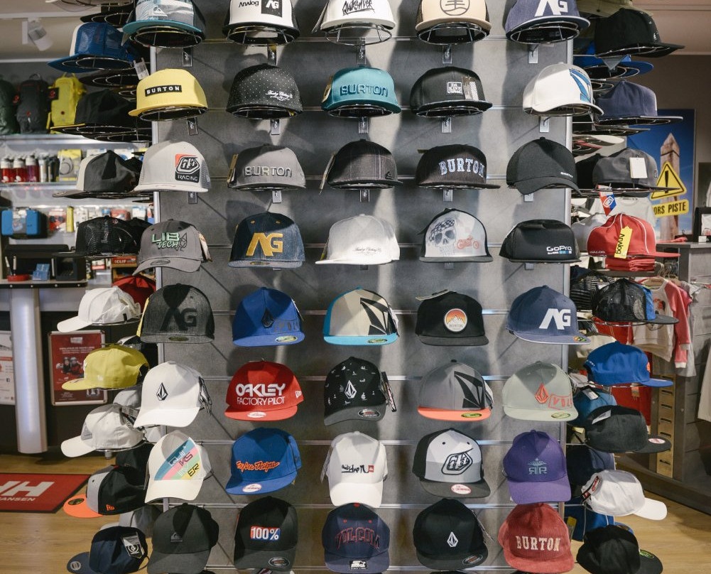 Avalanche Pro Shop-克莱恩·蒙塔纳必去景点