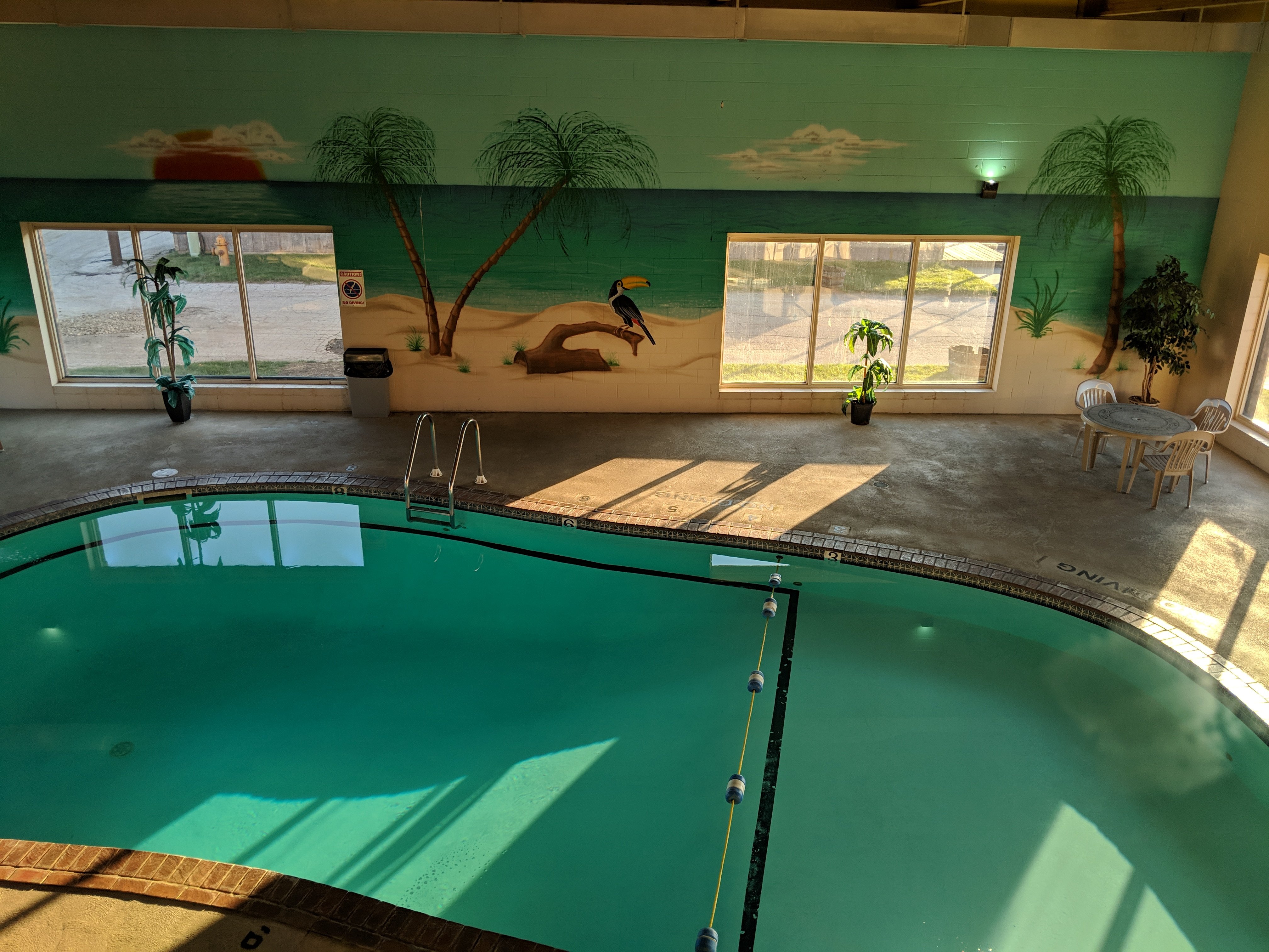 Western Inn Council Bluffs-泳池