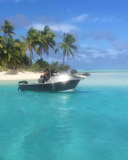Silent One Lagoon Charters