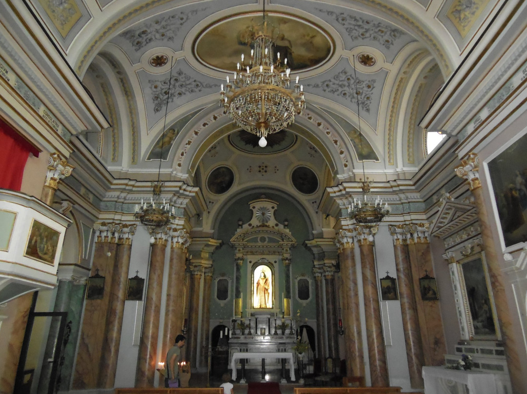 Chiesa di Santa Maria Del Carmine景点图片