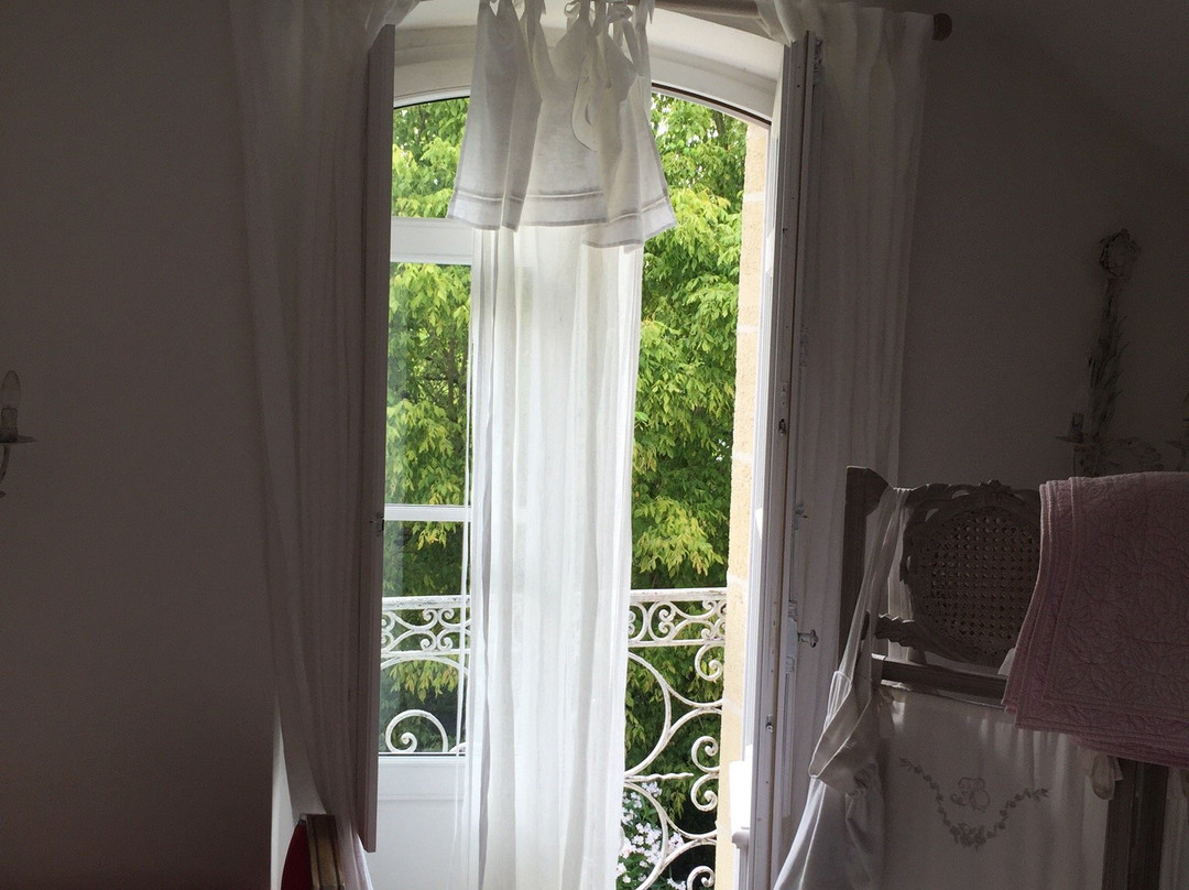 博塞茹尔城堡住宿加早餐旅馆主图