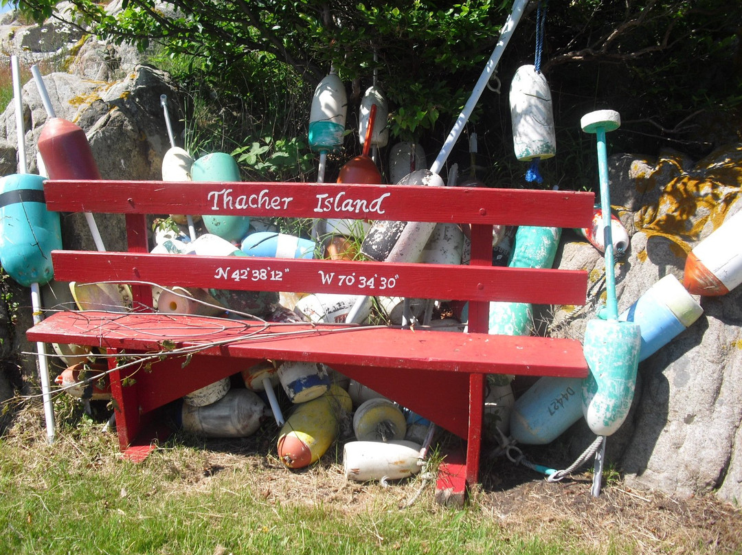 Twin Lights on Thatcher's Island景点图片