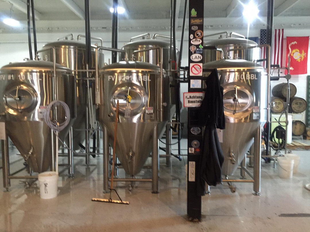 Ellison Brewery + Spirits景点图片