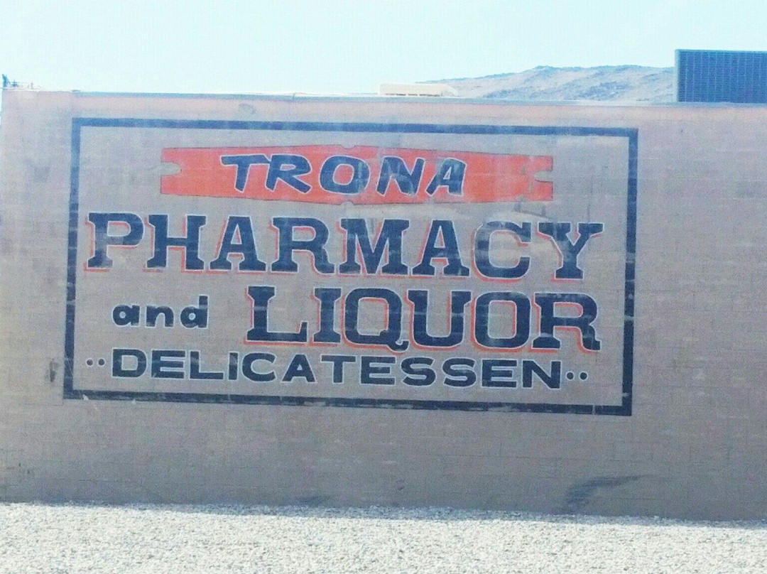 Searles Dry Lake-Trona必去景点