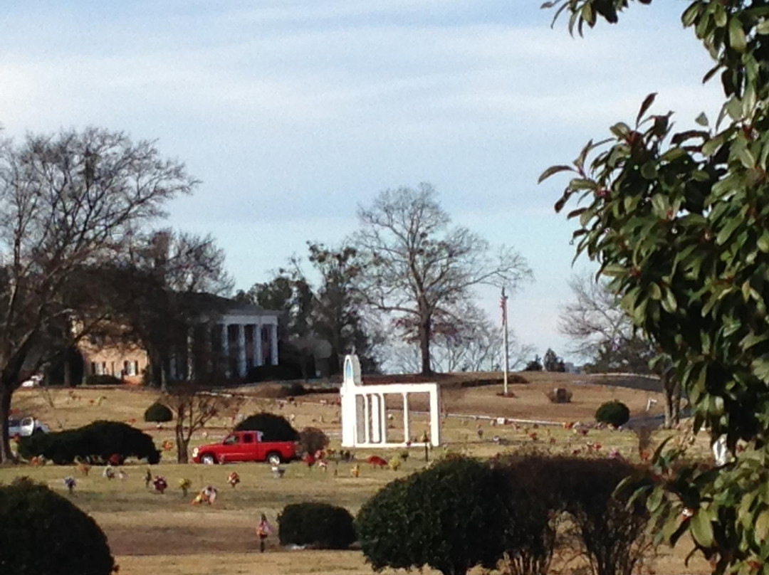 Georgia Memorial Cemetery-玛丽埃塔必去景点