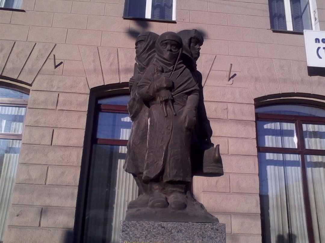 Monument to the Children of Besieged Leningrad景点图片